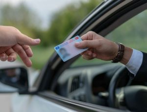 Cezaevinde olanlar için ehliyet kararı: Nüfus müdürlüğüne gitmeden yenileyebilecek