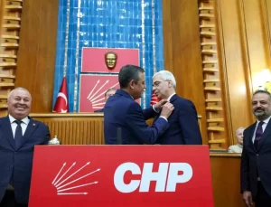 CHP’den Teğmenlere Tazminat Desteği