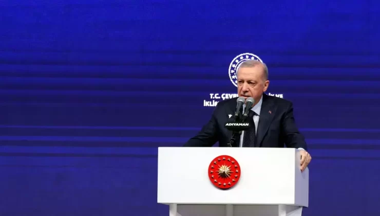 Cumhurbaşkanı Erdoğan: Deprem bölgesinde evine girmeyen tek bir vatandaşımızı dahi bırakmayacağız