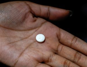 Değerlenen ilacı alamayan genç öldü: Ailesinden firmaya ve eczaneye dava