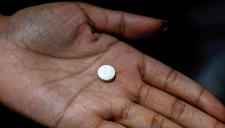 Değerlenen ilacı alamayan genç öldü: Ailesinden firmaya ve eczaneye dava