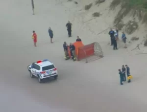 Denizde köpek balığı saldırısına uğrayan 17 yaşındaki genç hayatını kaybetti