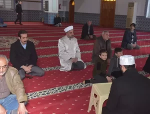 Deprem Şehitleri Dualarla Anıldı