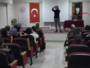 Depremzede Öğretmen, Eskişehir’de İşaret Dili Eğitimi Vermeye Başladı