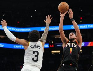 Devin Booker 47 sayı attı, Phoenix Suns uzatmada kazandı