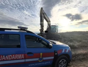 Didim’de Kaçak Hafriyat Yapan İki Kişi Yakalandı