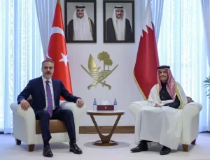 Dışişleri Bakanı Hakan Fidan, Katar Başbakanı ile Görüştü