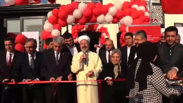 Diyanet İşleri Başkanı Erbaş: Gençlik, Milletimizin En Büyük Hazinesidir