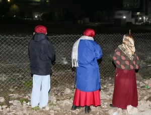 Diyarbakır’da Deprem Şehitleri Anıldı