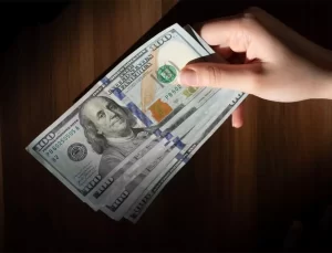 Dolar, her an rekor kırabilir