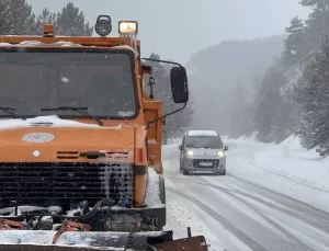 Domaniç-İnegöl Yolu Ağır Araçlara Kapandı