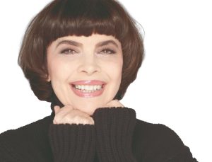 Dünyaca ünlü sanatçı Mireille Mathieu Türkiye’ye geliyor