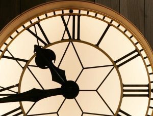 Dünyanın “sıfır noktası” 101 yıldır saatleri belirliyor: Greenwich Gözlemevi’ndeki 6 “bip” sesinin sırrı