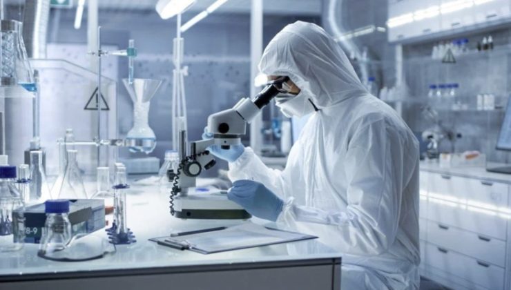 Ebola virüsü yine hortladı: Enfekte olanların yüzde 50’sini öldürüyor