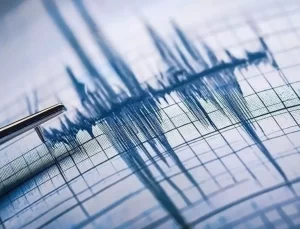 Ege beşik gibi! Peş peşe 4 sarsıntı meydana geldi