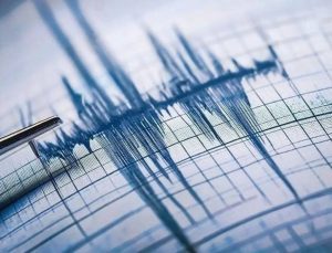 Ege Denizi sallanmaya devam ediyor: 4,8 büyüklüğünde bir sarsıntı daha meydana geldi