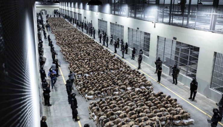 El Salvador’dan Trump’a tarihi jest: ABD’nin hatalı göçmenlerini kabul edecekler