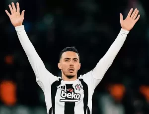 Emirhan Topçu Beşiktaş ile ilki yaşadı!