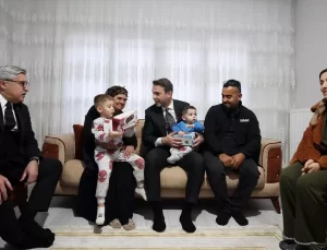 Enerji ve Tabii Kaynaklar Bakanı Bayraktar’dan Hatay’da depremzede ailelere ziyaret