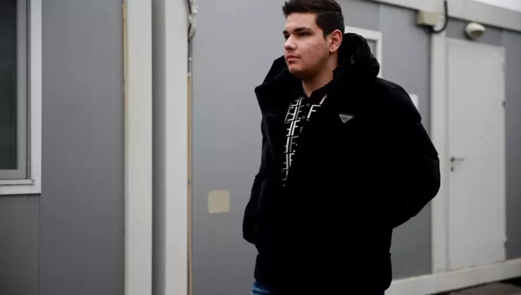 Enes Yeninar: Deprem Üzerinden 198 Saat Sonra Kurtarıldı