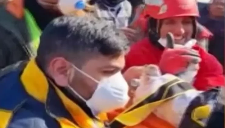 Enkazdan çıkardıkları 28 günlük ‘Halit Talha’ bebek ve 9 yaşındaki Yağmur’u anlattılar