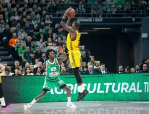 Ergin Ataman’ın Panathinaikos’u Fenerbahçe’yi mağlup etti