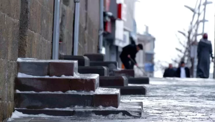 Erzurum’da Rekor Soğuk: -30,6°C