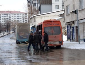 Erzurum’da trafik kazası: 4 kişi yaralandı