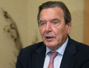 Eski Şansölye Schröder tükenmişlik sendromuna yakalandı