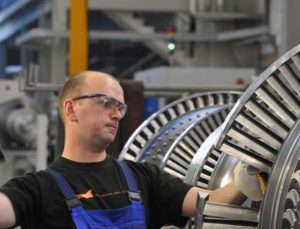 Euro Bölgesi ekonomisi dört aydan beri ilk kez büyüdü