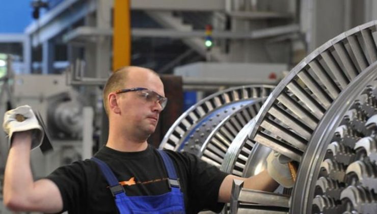 Euro Bölgesi ekonomisi dört aydan beri ilk kez büyüdü