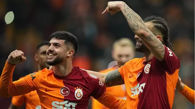 Eyüp Aydın’dan Galatasaray formasıyla ilk!
