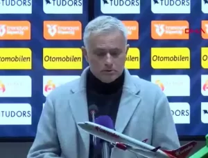 Fenerbahçe Teknik Direktörü Mourinho’dan Sakatlık Açıklamaları