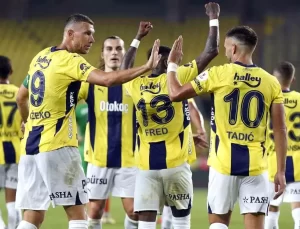 Fenerbahçe UEFA Listesini Güncelledi