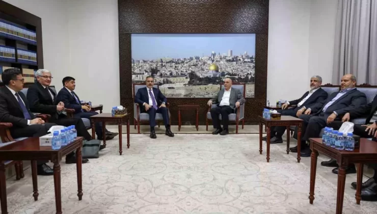Fidan, Katar’da Hamas ile görüştü