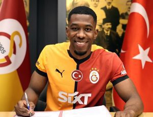 Galatasaray, Carlos Cuesta transferini resmen duyurdu