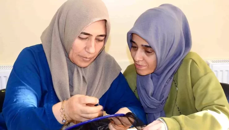 Gaziantep’teki Dikiş Nakış Kursları Bayanların İktisadına Katkı Sağlıyor