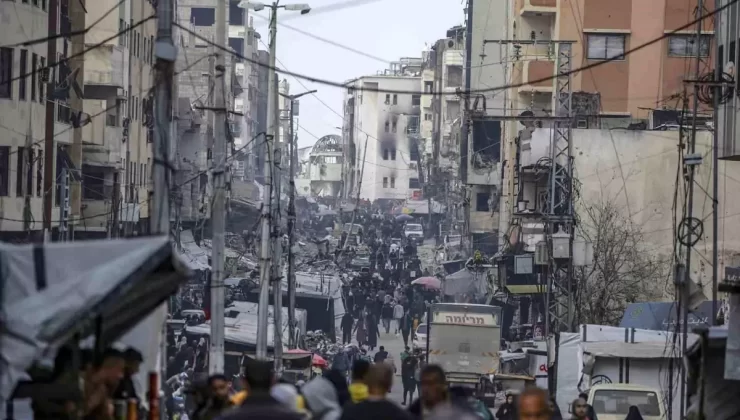 Gazze’de Akınlarda Can Kaybı 61 Bin 709’a Ulaştı