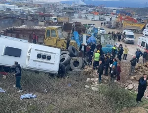 Gemlik’te Otobüs Şarampole Devrildi: 9 Yaralı