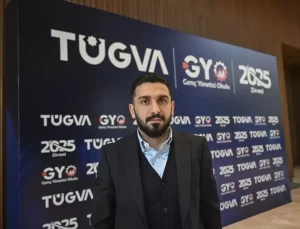 Genç Yönetici Okulu 2025 Zirvesi Açıldı