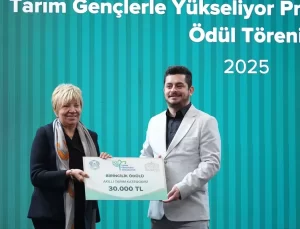 Gençler Tarımla Geleceği Şekillendiriyor