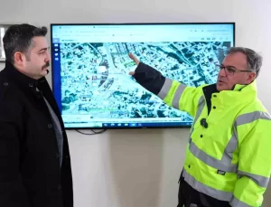 Hacılar’da Kar Mücadelesi: Belediye Ekipleri 24 Saat Sahada