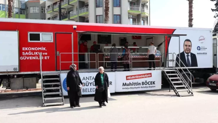 Halk Et Projesi, Mobil Satış Tırlarıyla Antalya’nın Tüm İlçelerine Ulaşıyor