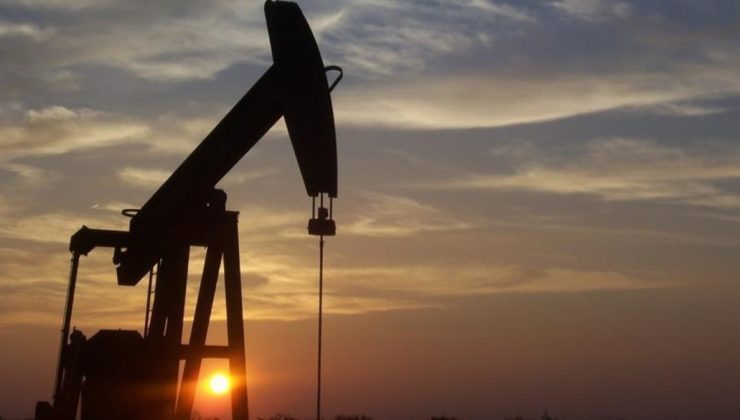 Ham petrol fiyatları yılın en düşük seviyesine geriledi