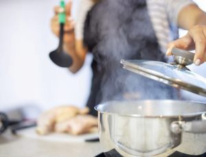 Harvardlı doktor “evlerde bulunan 3 zehirli eşya” diyerek açıkladı: Halbuki bu türlü bir riski varmış