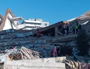 Hatay’da Deprem Davasında 6 Sanık İlk Kez Hakim Karşısında