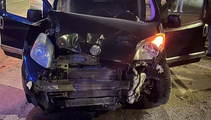 İnegöl’de Trafik Kazası: 4 Yaralı