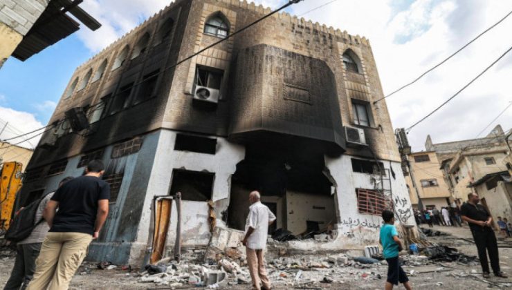 İşgalci İsrailliler Batı Şeria’da cami yaktı