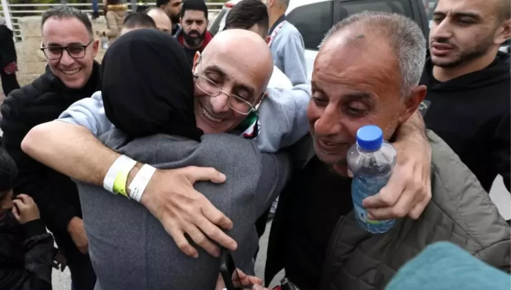 İsrail, 183 Filistinli Mahkumu Hür Bıraktı