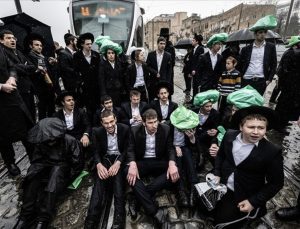 İsrail’de askere gitmek istemeyen Ultra Ortodoks Yahudiler hakkında dikkat çeken karar